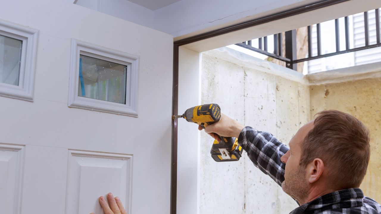 How to install a door